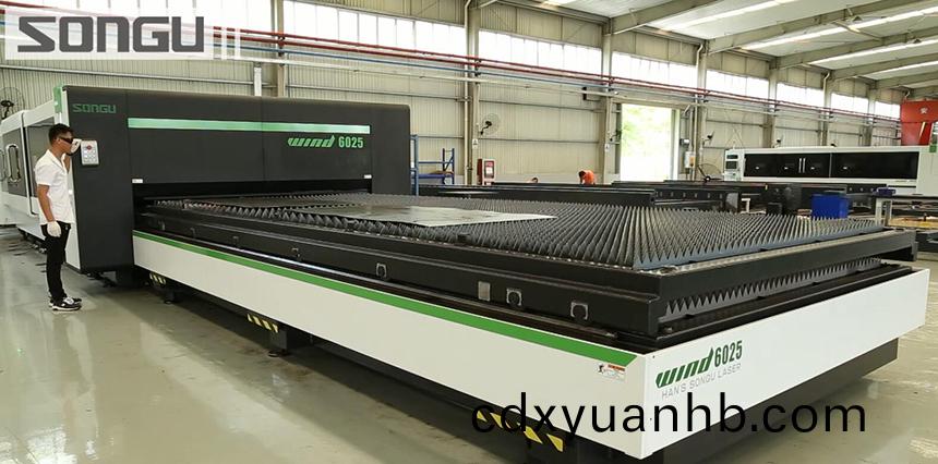 光纖切割設(shè)備,光纖切割(ge)設(shè)備切割